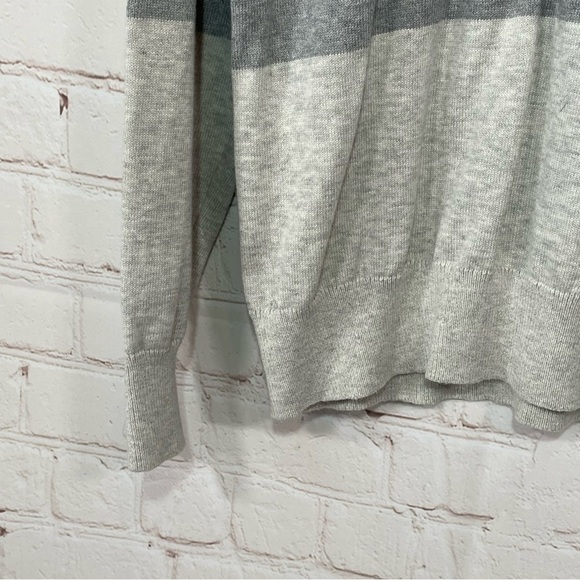 IZod Sweater Mens Large Gray Striped Pullover - Picture 6 of 10